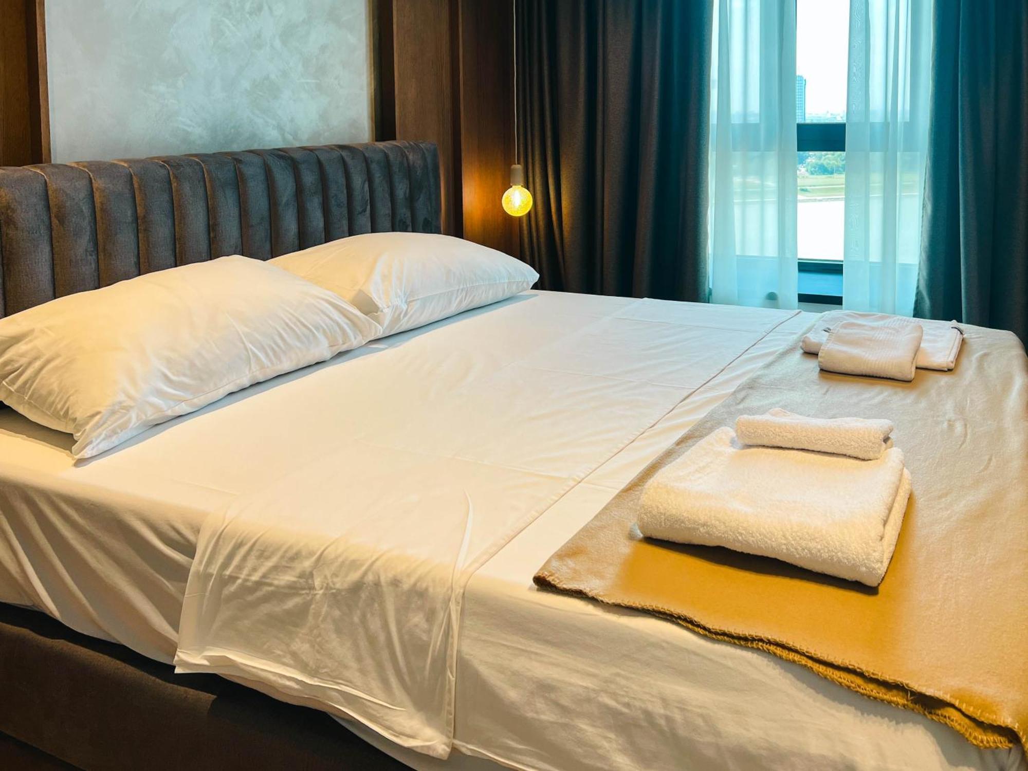 Belgrade Waterfront - Beograd Na Vodi - Metropolitan Luxury Apartments Buitenkant foto