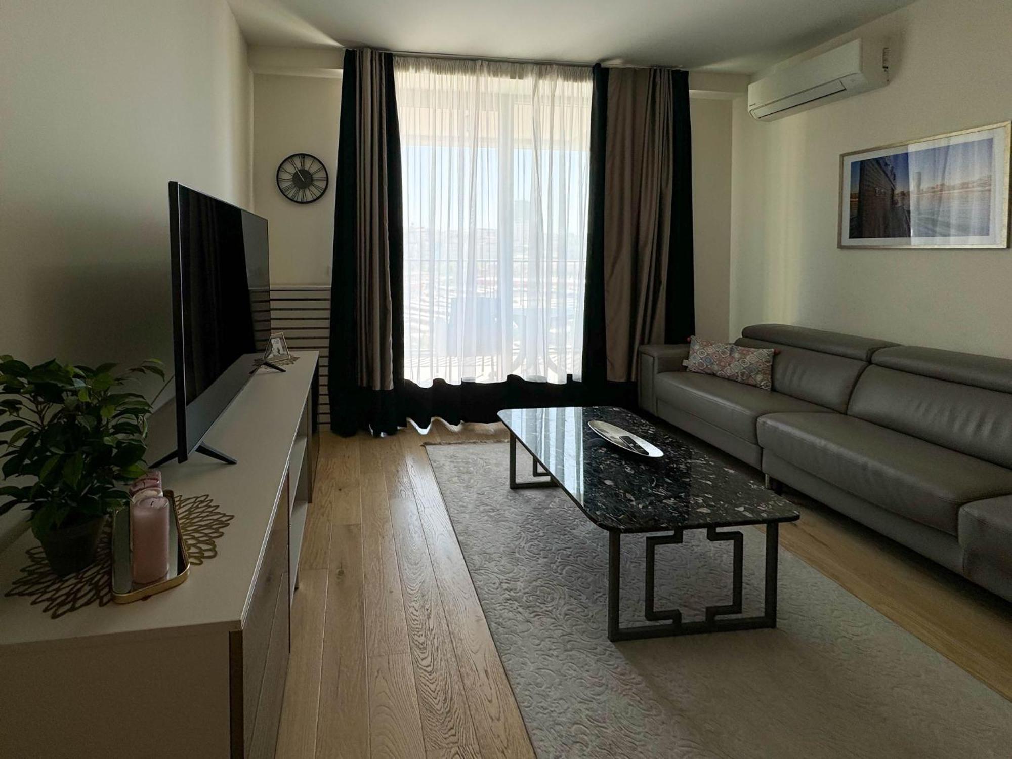 Belgrade Waterfront - Beograd Na Vodi - Metropolitan Luxury Apartments Buitenkant foto